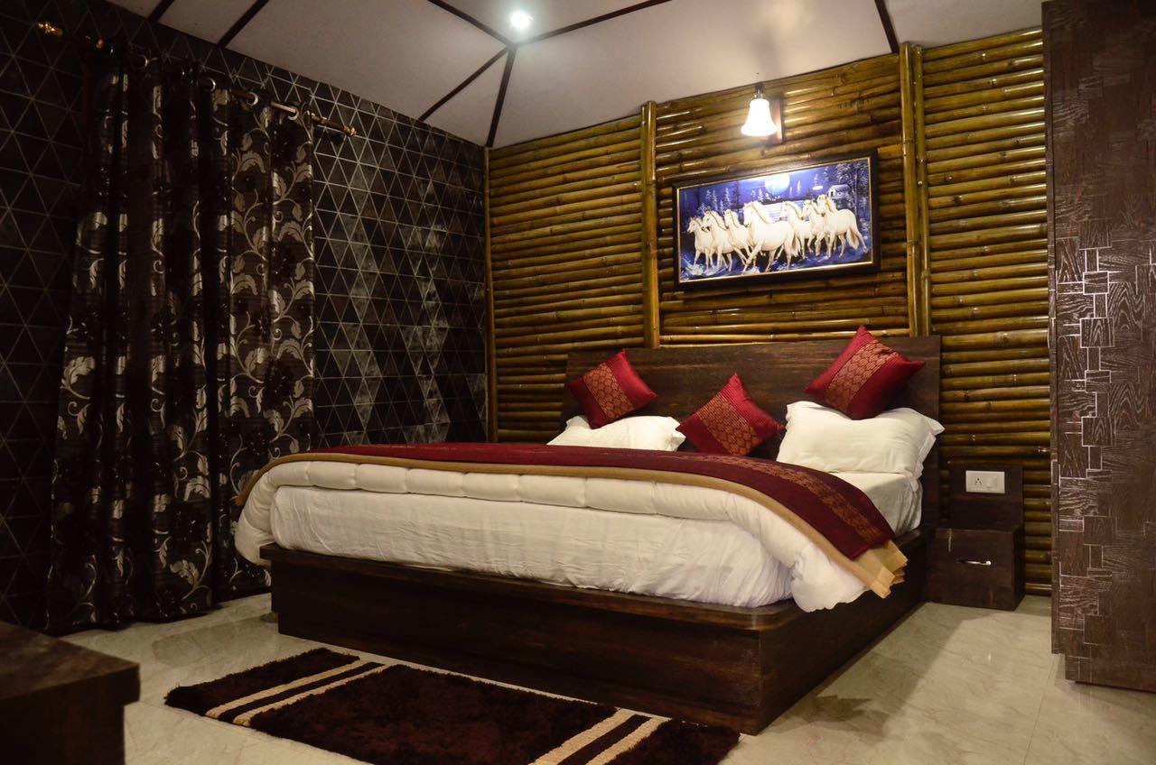 V Resorts Glamwoods Dhanulti Dhanaulti Exterior foto