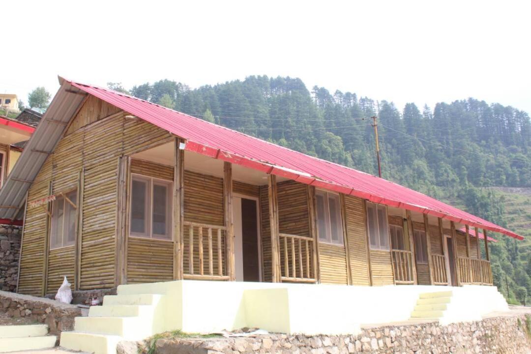 V Resorts Glamwoods Dhanulti Dhanaulti Exterior foto